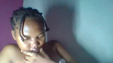 Snapshot of chololatblonde chatting on 10, 3, 2026 chololatblonde online show from 10, 3, 2026