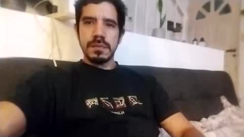 Snapshot of chonarge chatting on 24, 10, 2025 CHON online show from 24, 10, 2025