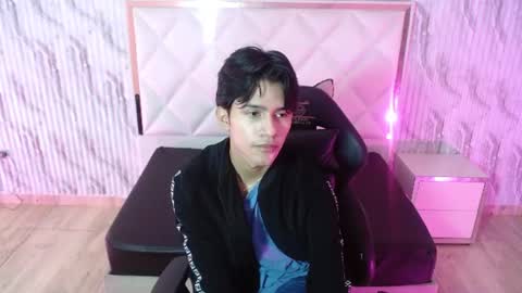 Snapshot of chos_tay chatting on 22, 6, 2026 chos_tay online show from 22, 6, 2026