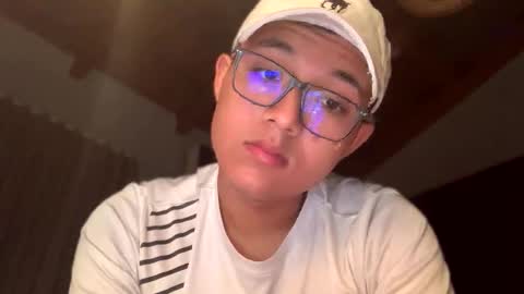 Snapshot of chriis_18 chatting on 30, 3, 2026 Chris online show from 30, 3, 2026