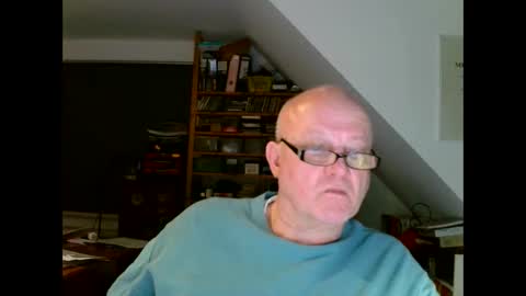 Chris online show from 9, 3, 2025