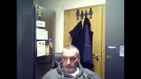 Snapshot of chris250268 chatting on 4, 1, 2025 Chris online show from 4, 1, 2025