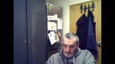 Snapshot of chris250268 chatting on 1, 2, 2025 Chris online show from 1, 2, 2025