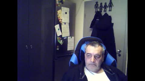 Snapshot of chris250268 chatting on 1, 3, 2026 Chris online show from 1, 3, 2026