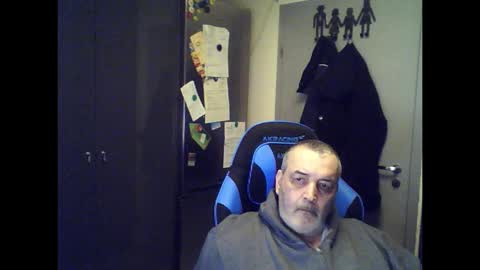 Snapshot of chris250268 chatting on 5, 3, 2026 Chris online show from 5, 3, 2026