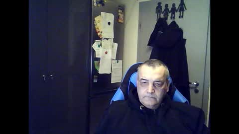 Snapshot of chris250268 chatting on 15, 3, 2026 Chris online show from 15, 3, 2026