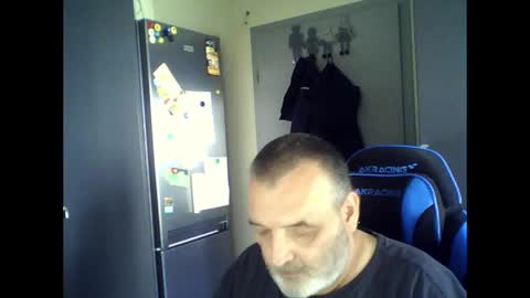 Snapshot of chris250268 chatting on 6, 6, 2026 Chris online show from 6, 6, 2026