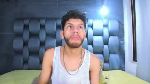 chris_grey2 online show from 16, 6, 2026