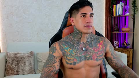 chris reilly online show from 29, 3, 2026