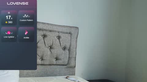 Yarixa online show from 11, 1, 2025