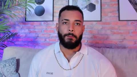 Snapshot of chris_varden chatting on 18, 12, 2025 Chris Varden online show from 18, 12, 2025