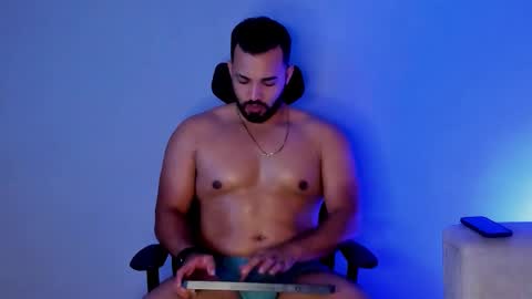 Snapshot of chris_varden chatting on 16, 1, 2026 Chris Varden online show from 16, 1, 2026