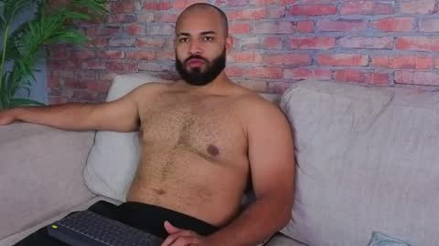 Snapshot of chris_varden chatting on 27, 3, 2026 Chris Varden online show from 27, 3, 2026