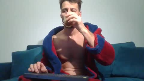 chrisaron online show from 3, 12, 2025