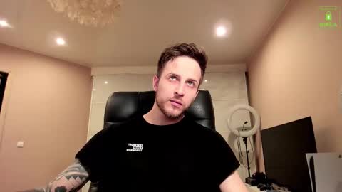 Snapshot of chriscarrey chatting on 13, 1, 2026 Chris online show from 13, 1, 2026