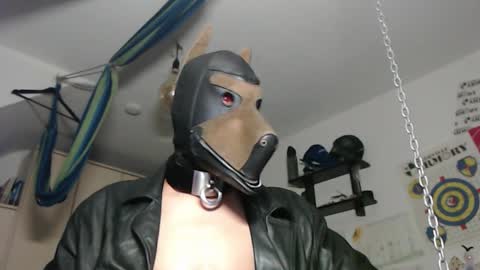 Snapshot of chrisdan_ chatting on 26, 10, 2025 chrisdan_ online show from 26, 10, 2025