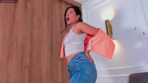 Snapshot of chrishell_ chatting on 15, 12, 2024 Chrishell online show from 15, 12, 2024