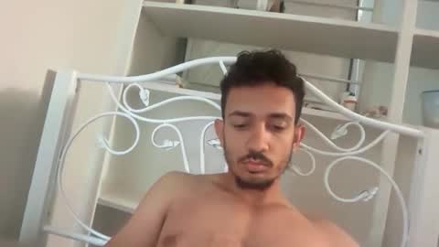 Snapshot of chrislover2125 chatting on 20, 4, 2026 chrislover2125 online show from 20, 4, 2026