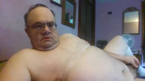 Snapshot of chrismini312 chatting on 31, 10, 2025 Chris The Jerk Off King online show from 31, 10, 2025