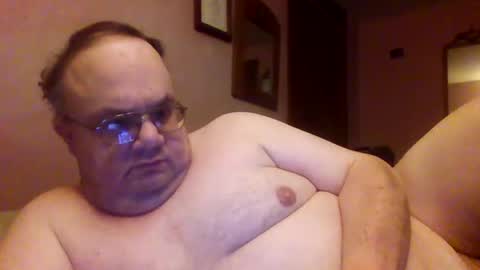 Snapshot of chrismini312 chatting on 17, 11, 2025 Chris The Jerk Off King online show from 17, 11, 2025