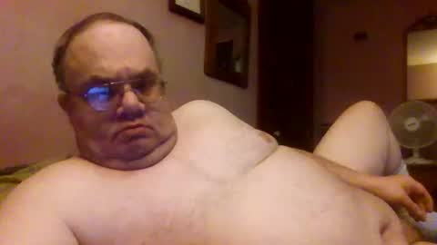 Snapshot of chrismini312 chatting on 25, 11, 2025 Chris The Jerk Off King online show from 25, 11, 2025