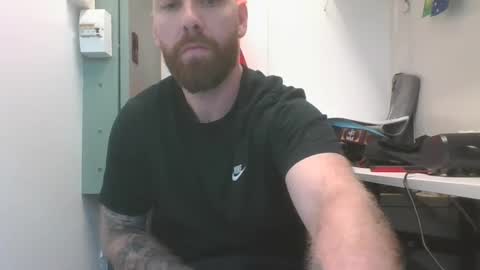 Snapshot of chrisomate31 chatting on 3, 2, 2025 chrisomate31 online show from 3, 2, 2025