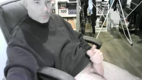 Snapshot of chrisprngr chatting on 4, 2, 2026 chrisprngr online show from 4, 2, 2026