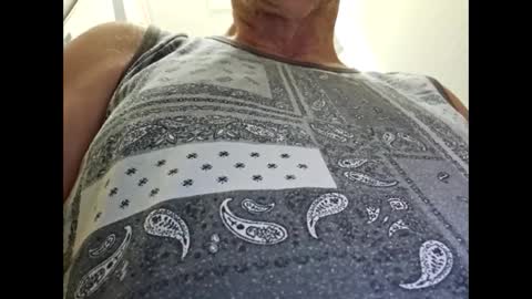 Snapshot of chrispycum chatting on 21, 2, 2025 Chris online show from 21, 2, 2025