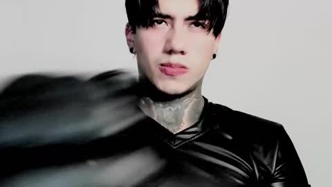 CHRIS  INDEPENT MODEL online show from 11, 11, 2025