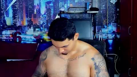 Chriss Stewart online show from 12, 11, 2025