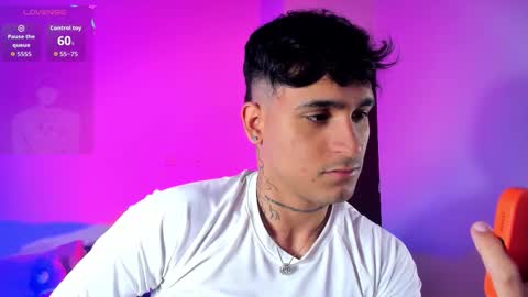 Christian Wang online show from 14, 11, 2025