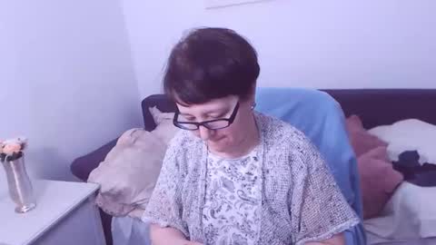 Snapshot of christarose chatting on 19, 1, 2025 Christa online show from 19, 1, 2025