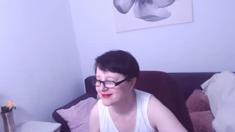Snapshot of christarose chatting on 18, 7, 2026 Christa online show from 18, 7, 2026
