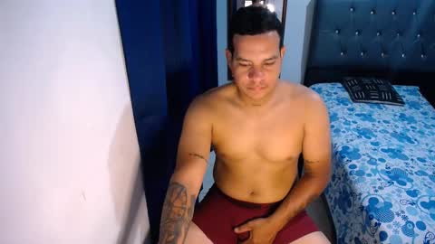 Snapshot of christian_maln chatting on 8, 10, 2025 christian_maln online show from 8, 10, 2025