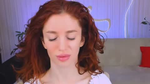 christinaconteeree online show from 24, 6, 2026