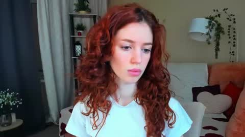 christinaconteeree online show from 14, 7, 2026