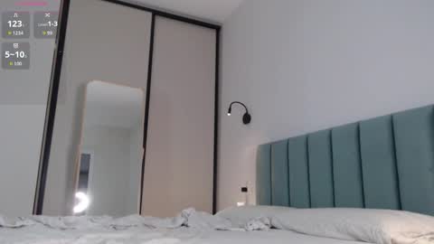 chris online show from 15, 10, 2025