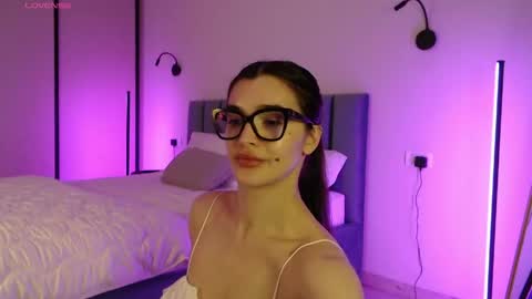 chris online show from 19, 4, 2026