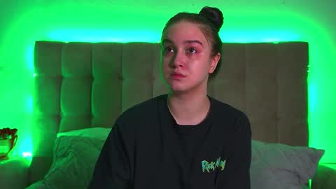 Christina online show from 22, 2, 2025