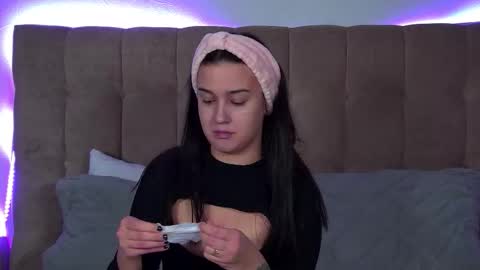 Christina online show from 4, 11, 2025