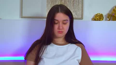 Christina online show from 6, 3, 2026