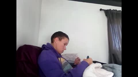 Christina Saunters online show from 28, 1, 2025