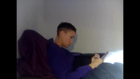 Christina Saunters online show from 5, 3, 2025