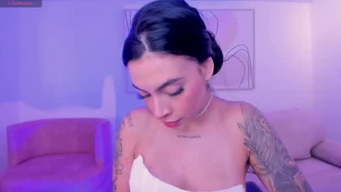 Snapshot of christineford1 chatting on 5, 11, 2025 Christine Ford online show from 5, 11, 2025