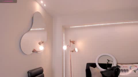 Snapshot of christineford1 chatting on 19, 2, 2026 Christine Ford online show from 19, 2, 2026