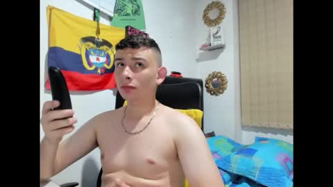 christmiller_1 online show from 12, 1, 2026