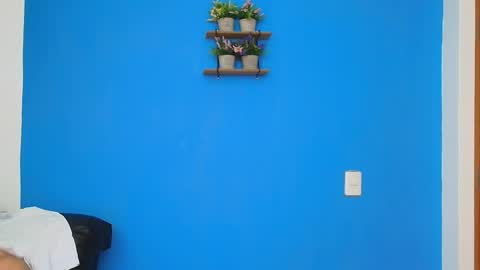 Christopher online show from 17, 2, 2025