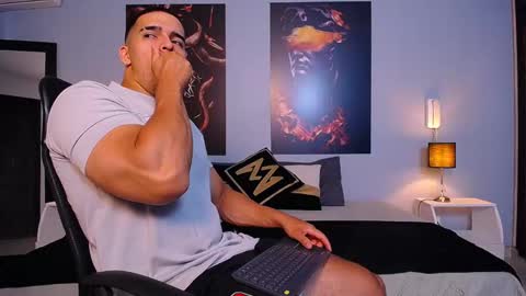 Christopher Black online show from 13, 9, 2025