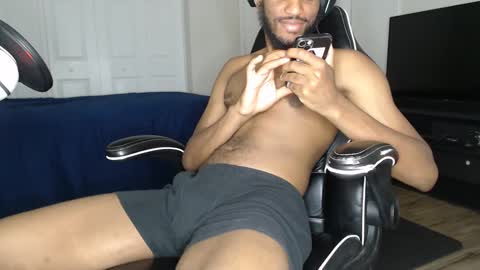 Snapshot of chrisvacherx chatting on 3, 10, 2025 ChrisVacherx online show from 3, 10, 2025