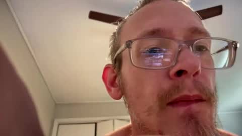 chriswells062590 online show from 28, 3, 2026